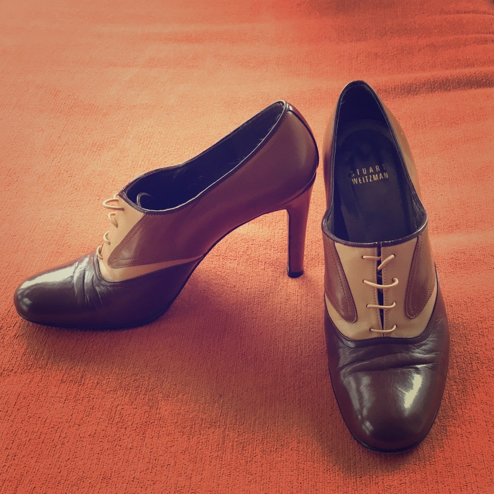 Stuart Weitzman Brown Saddle inspired pumps